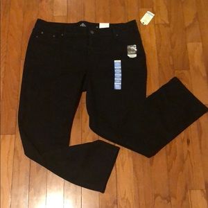 STJOHN’S BAY women’s pants Straight leg  Size 20 w